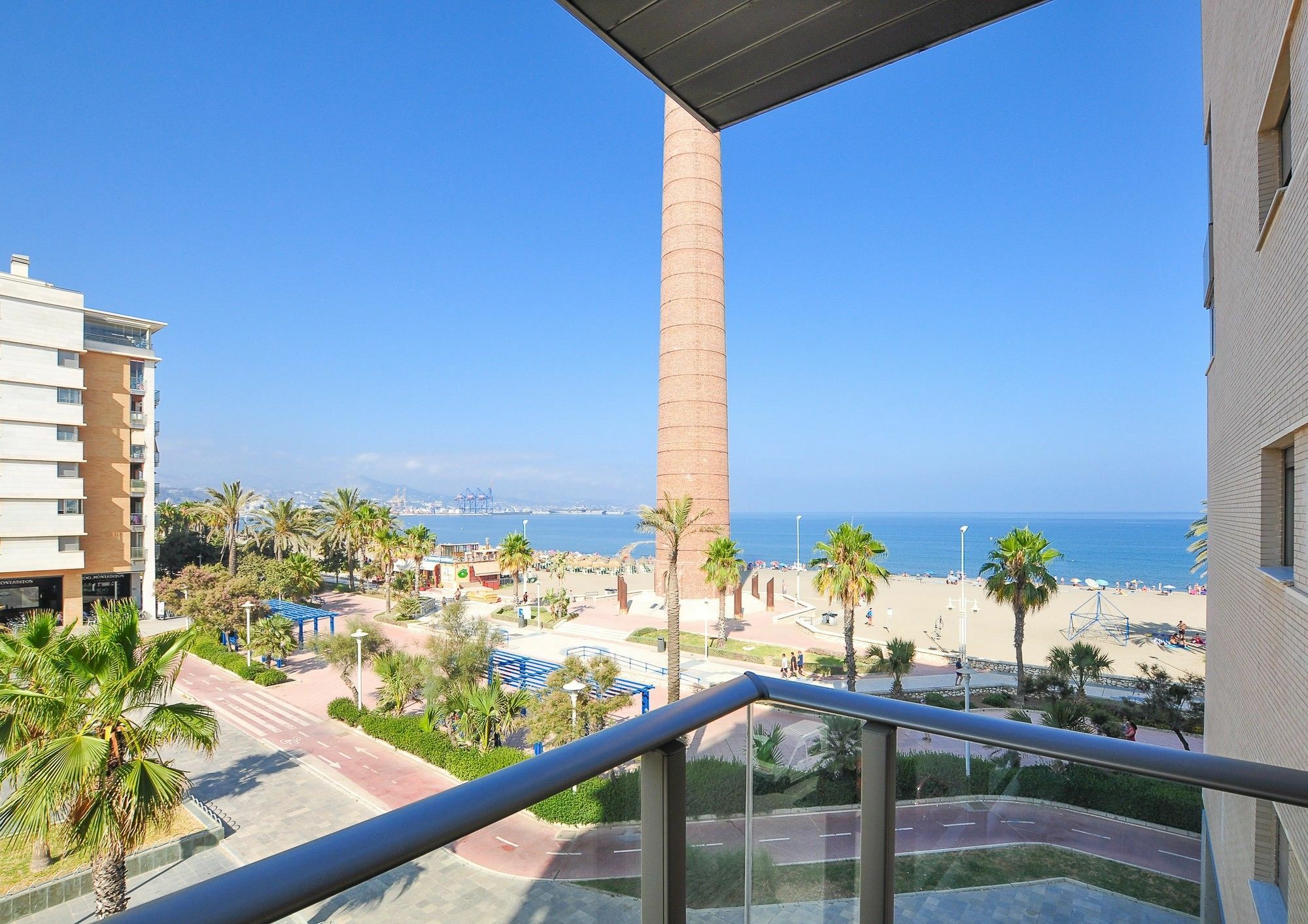 Playa Pacifico Apartment Malaga Exterior photo